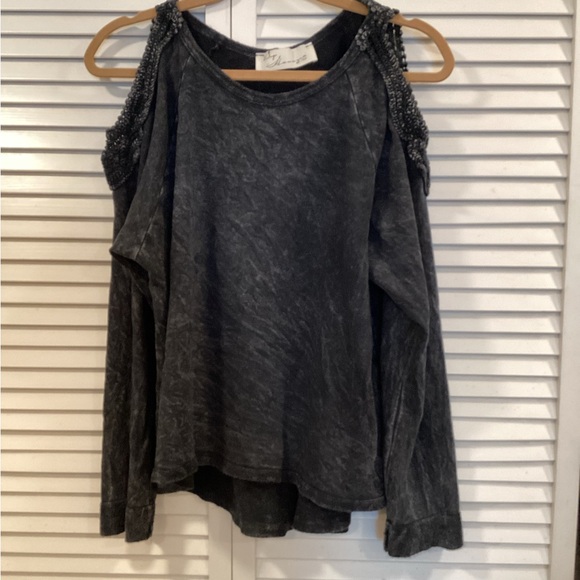 Vintage Havana Tops - Vintage Havana Charcoal Cold Shoulder Top M